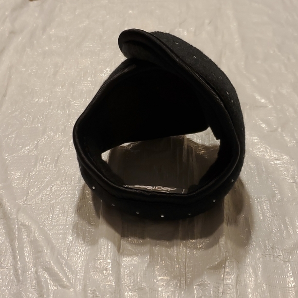 Ear warmers - Picture 3 of 4